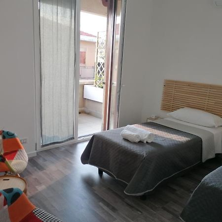 Suite Room Malpensa B&B Cardano Al Campo Εξωτερικό φωτογραφία